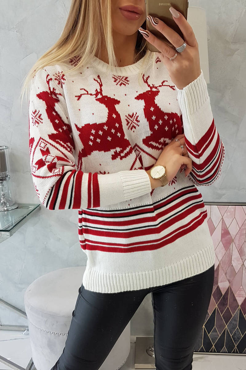 Vianočný sveter s vianočným motívom smotanový